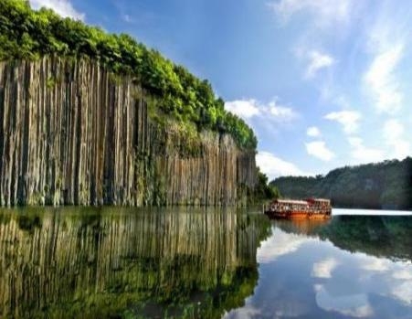 宽甸青山沟、鸭绿江2晚3天 